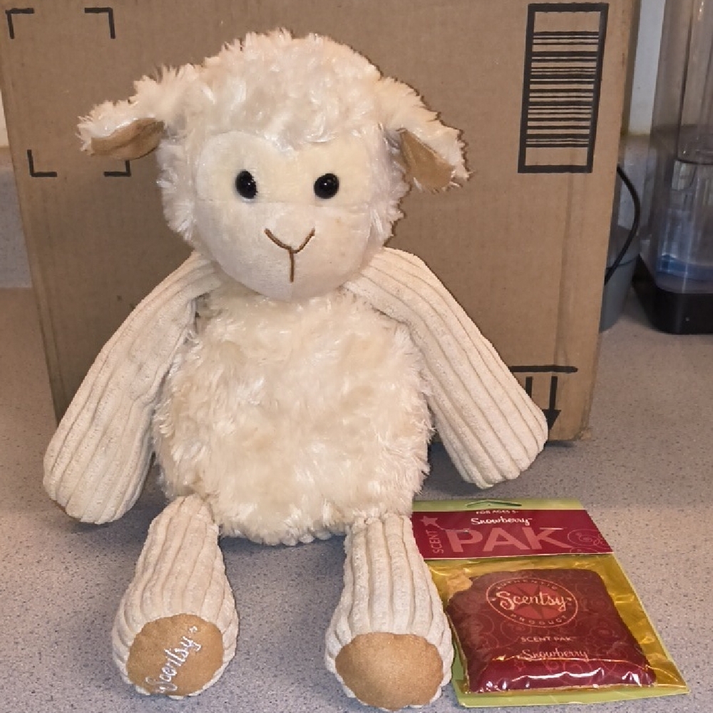 Scentsy Brand Plush Lenny The Lamb Scent Buddy NWOT W/New Snowberry Scent Pak